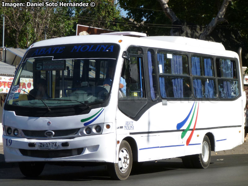 Maxibus Astor / Mercedes Benz LO-812 / Línea N° 5 Abate Molina (Talca)