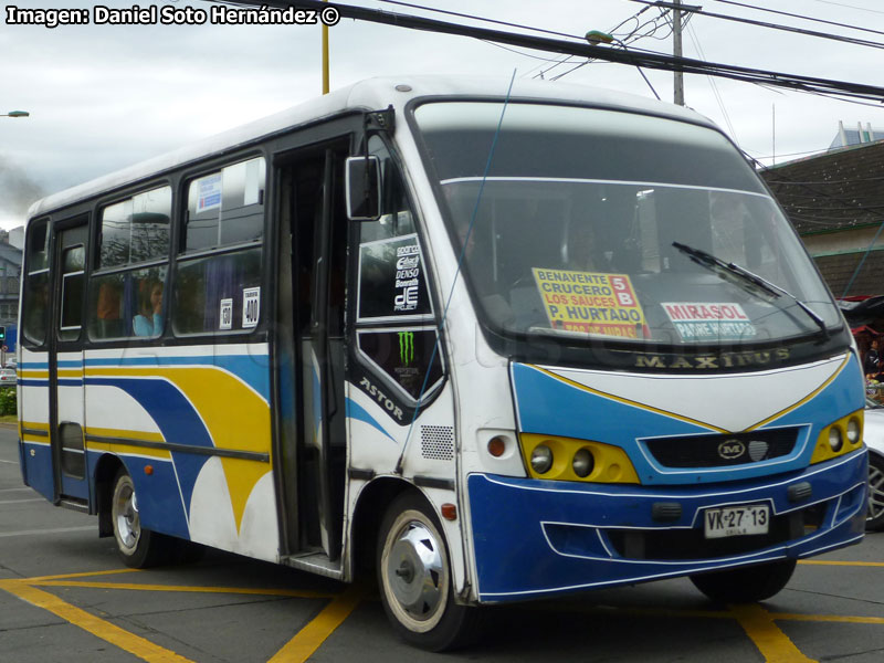 Maxibus Astor / Mercedes Benz LO-712 / Línea N° 5 Transportes Mirasol S.A. (Puerto Montt)