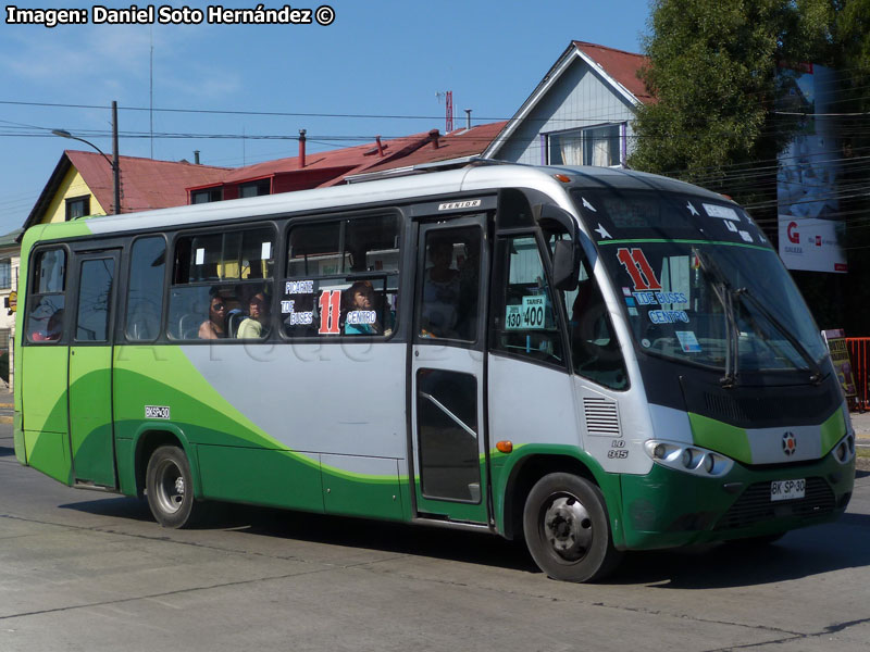 Marcopolo Senior / Mercedes Benz LO-915 / Línea Nº 11 Valdivia