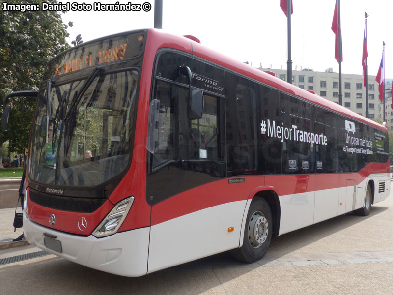 Marcopolo Torino Low Entry / Mercedes Benz O-500U-1930 BlueTec6 / Unidad de Lanzamiento Red Metropolitana de Movilidad