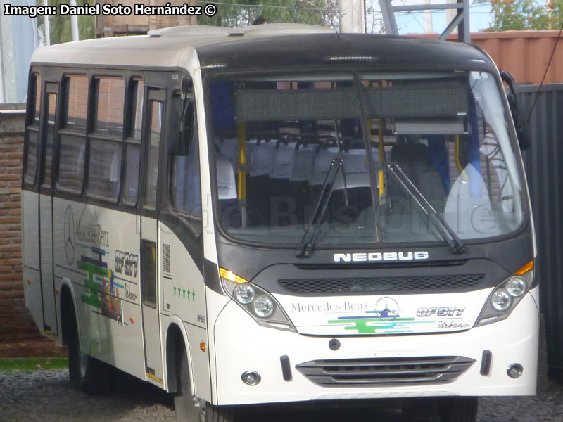 Neobus Thunder + / Mercedes Benz OF-917 BlueTec5 / Unidad de Muestra Neobus Chile S.p.A.