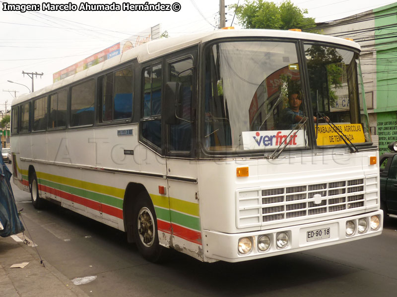 Nielson Diplomata 330 / Scania K-112CL / Particular (Al servicio de VerFrut)