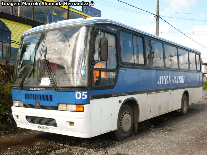 Marcopolo Viaggio GV 850 / Mercedes Benz OF-1318 / Aven Barri (Al servicio de Los Fiordos Ltda.)