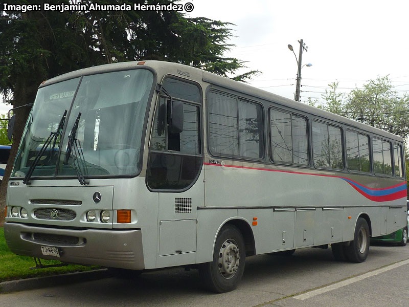 Comil Versatile / Mercedes Benz OF-1721 / Ejército de Chile (II y III División)