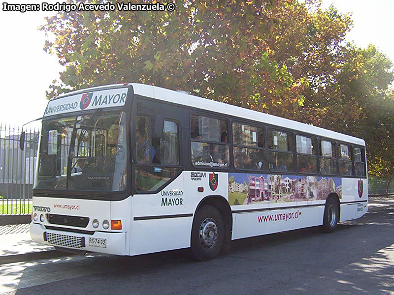 Marcopolo Torino GV / Volvo B-10M / Universidad Mayor