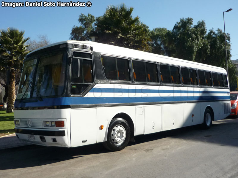 Mercedes Benz O-371RS / Universidad Santo Tomás Sede Copiapó