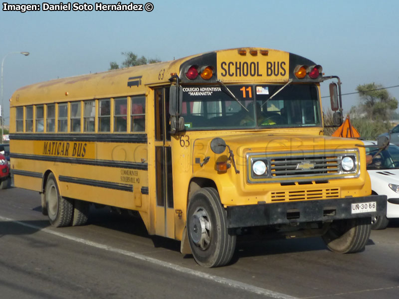 Thomas / Chevrolet B-Series / Colegio Adventista Maranatha (La Serena)