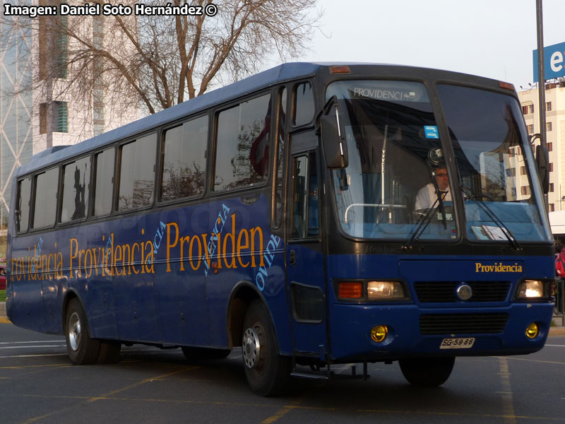 Metalpar Yelcho / Mercedes Benz OF-1620 / I. M. de Providencia