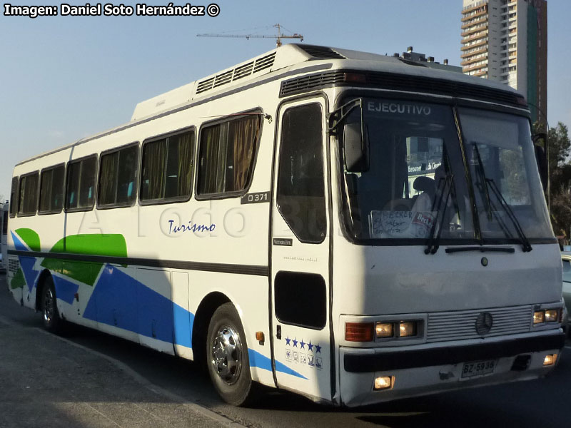 Mercedes Benz O-371RS / TSA Turismo