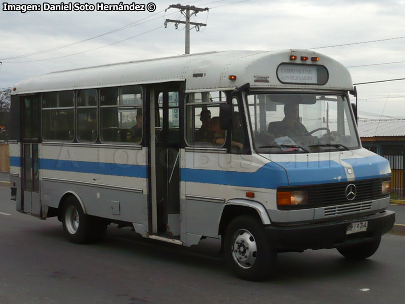 Thomas / Mercedes Benz LO-812 / Ejército de Chile (II y III División)