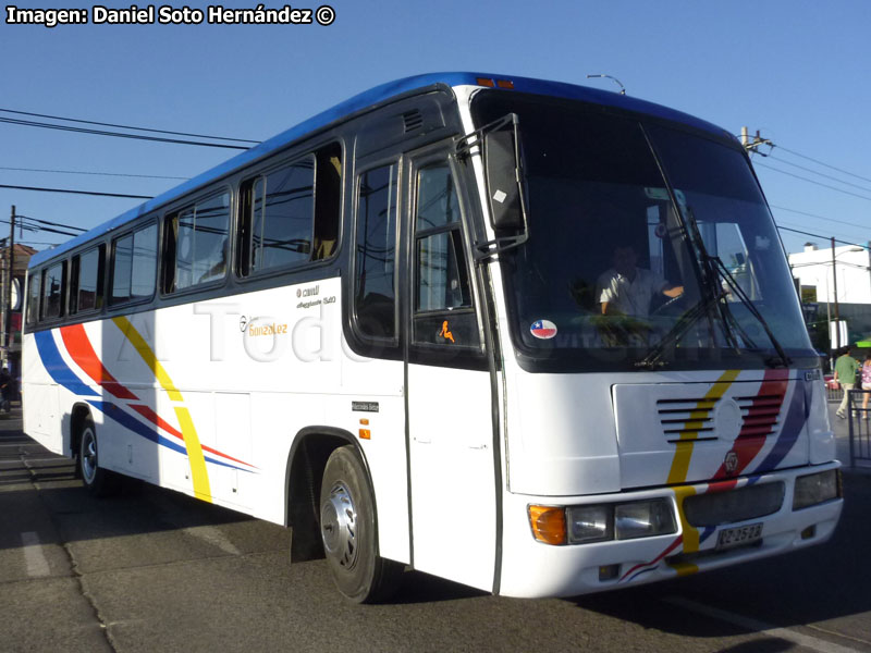 Comil Galleggiante 3.40 / Mercedes Benz OF-1318 / Buses González