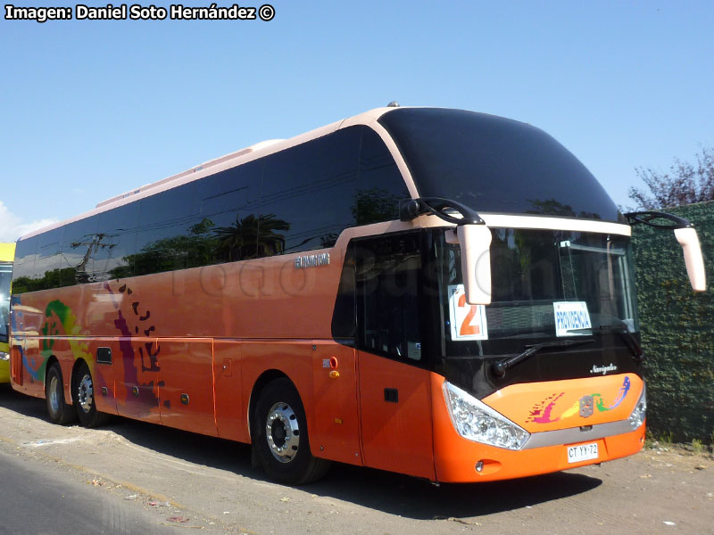 Zhong Tong Navigator LCK6137H / Vía Norte