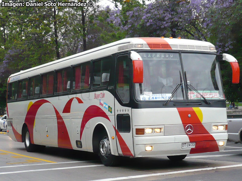 Mercedes Benz O-371RSL / Turisfer (Al servicio de Labomed S.A.)