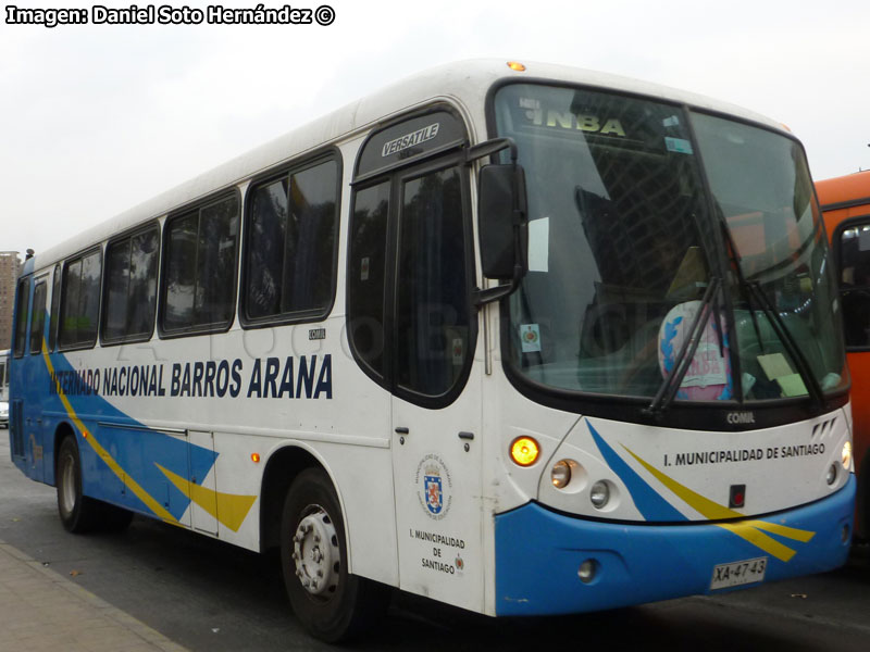 Comil Versatile / Mercedes Benz OH-1418 / Internado Nacional Barros Arana