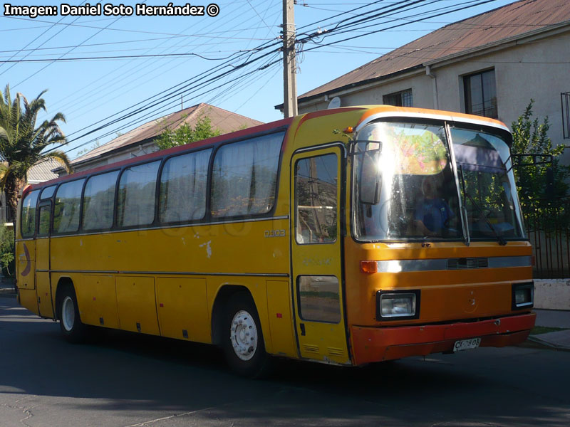 Mercedes Benz O-303RHP / Particular