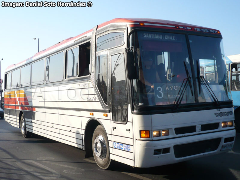 Busscar Jum Buss 340 / Volvo B-10M / Particular (Al servicio de Avon Chile S.A.)