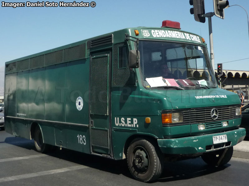 Cuatro Ases Leyenda / Mercedes Benz LO-914 / Gendarmería de Chile