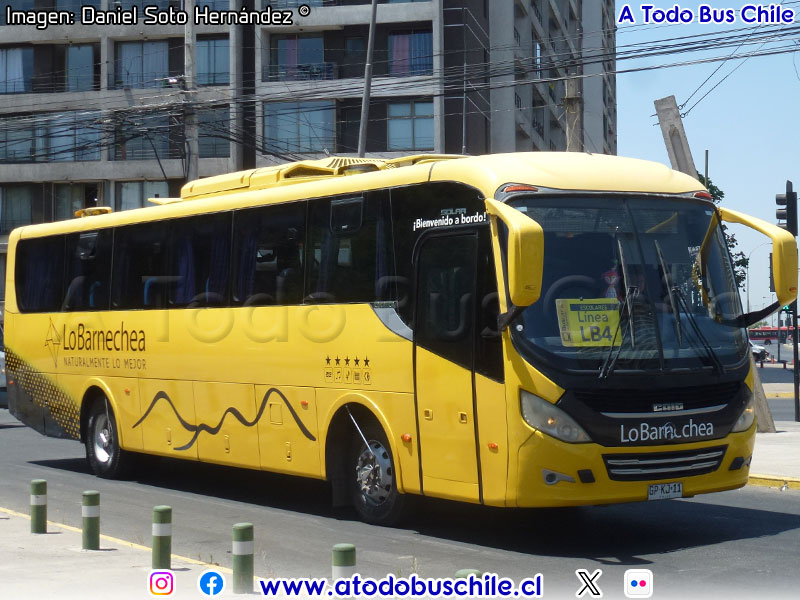 Induscar Caio Foz Solar / Mercedes Benz OF-1724 BlueTec5 / I. M. de Lo Barnechea (Area Metropolitana)