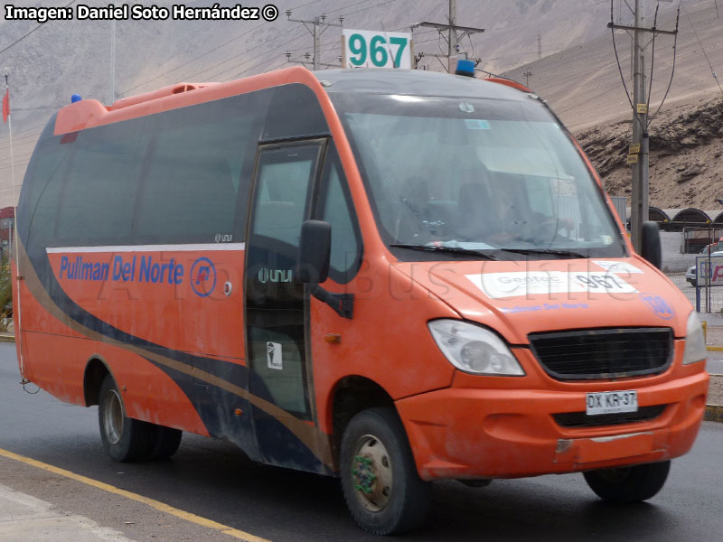 UNVI Compa / Mercedes Benz Vario 818D 4x4 / Pullman del Norte