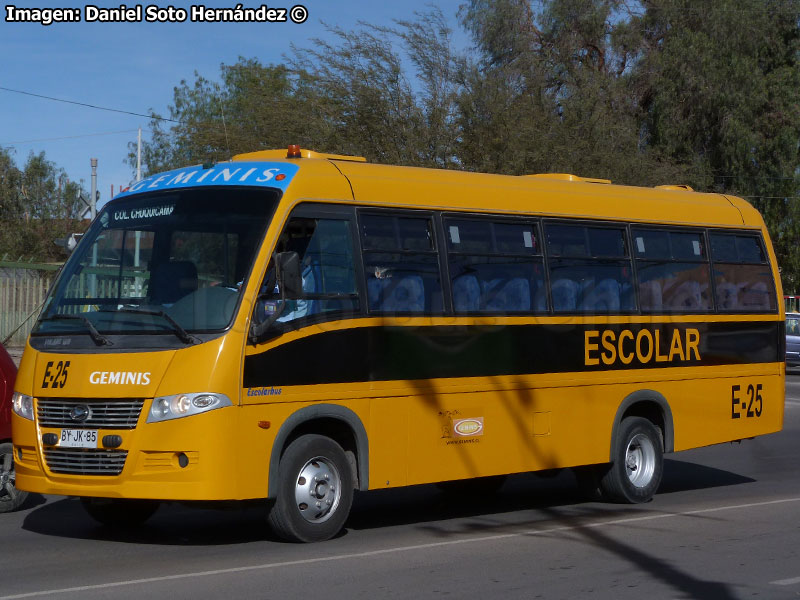 Volare W8 / Agrale MA-8.5TCA / Géminis (Al servicio de Colegio Chuquicamata)