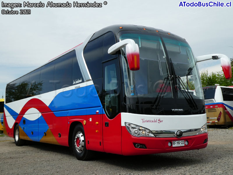 Yutong ZK6136H / Turística del Sur