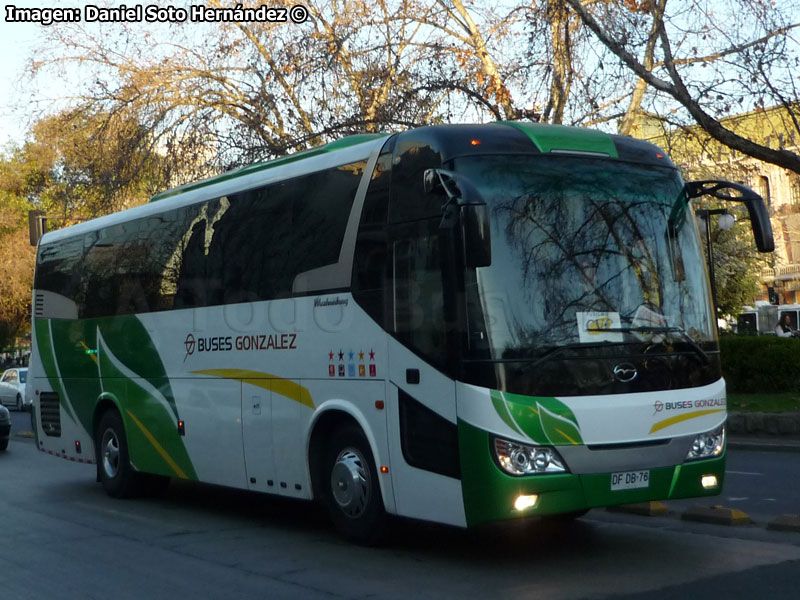 Shenzhen Wuzhoulong FDG6110BC3 / Buses González (Al servicio de CVC Viajes)