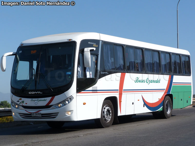 Comil Versatile Gold / Mercedes Benz OF-1721 BlueTec5 / Buses Oyanedel