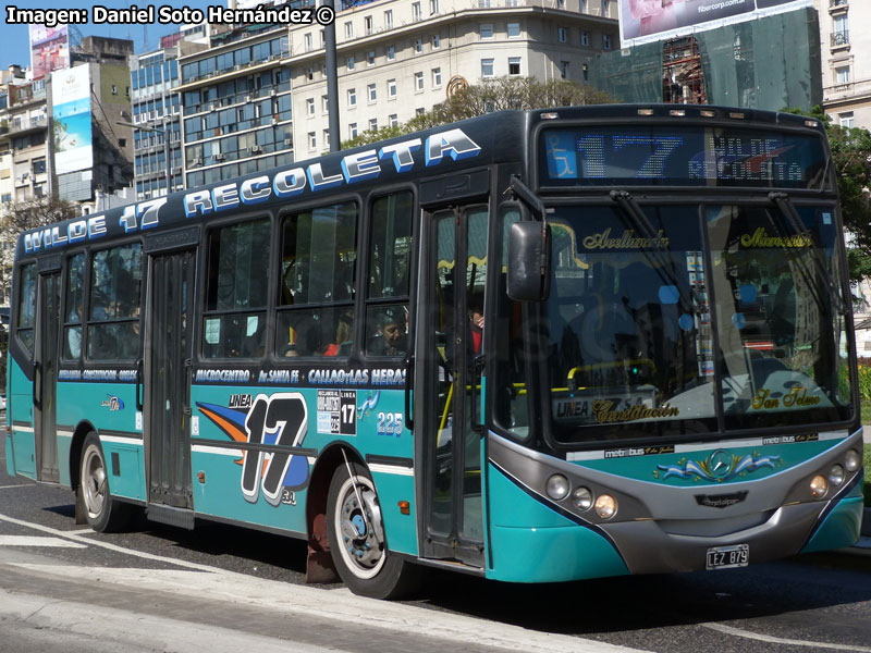 Metalpar Iguazú / Mercedes Benz OH-1618L-SB / Línea N° 17 Wilde - Recoleta (Buenos Aires - Argentina)