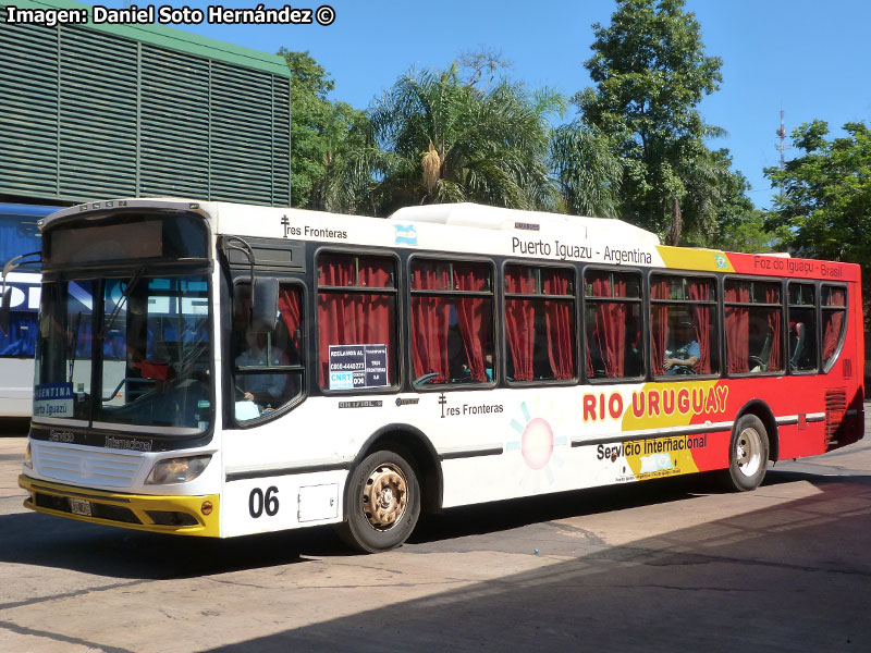 Italbus Tropea / Mercedes Benz OH-1718L-SB / Río Uruguay (Argentina)