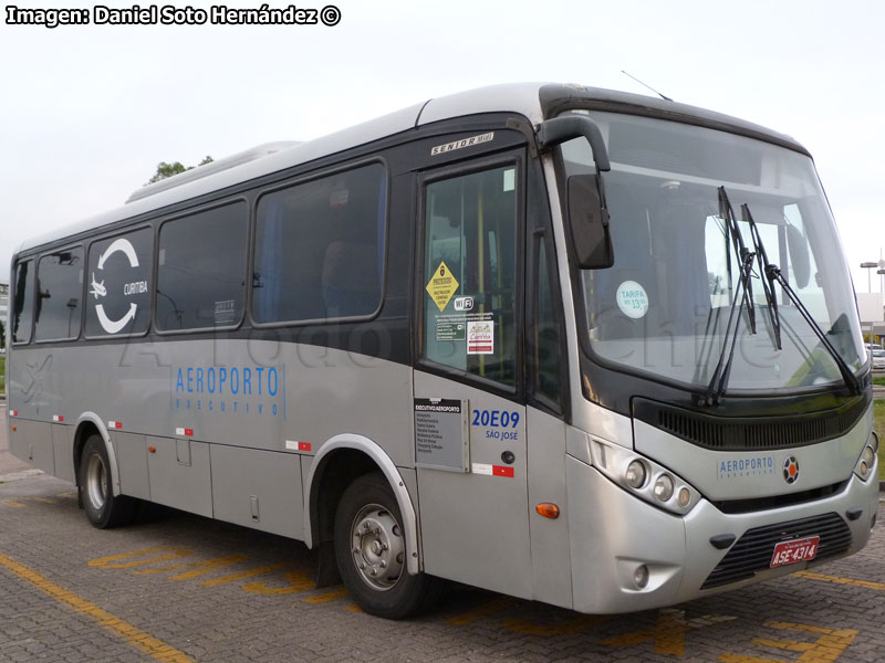 Marcopolo Senior Midi / Mercedes Benz OF-1218 / Aeroporto Executivo Aeropuerto Internacional Presidente Afonso Pena - Curitiba Centro (Paraná - Brasil)