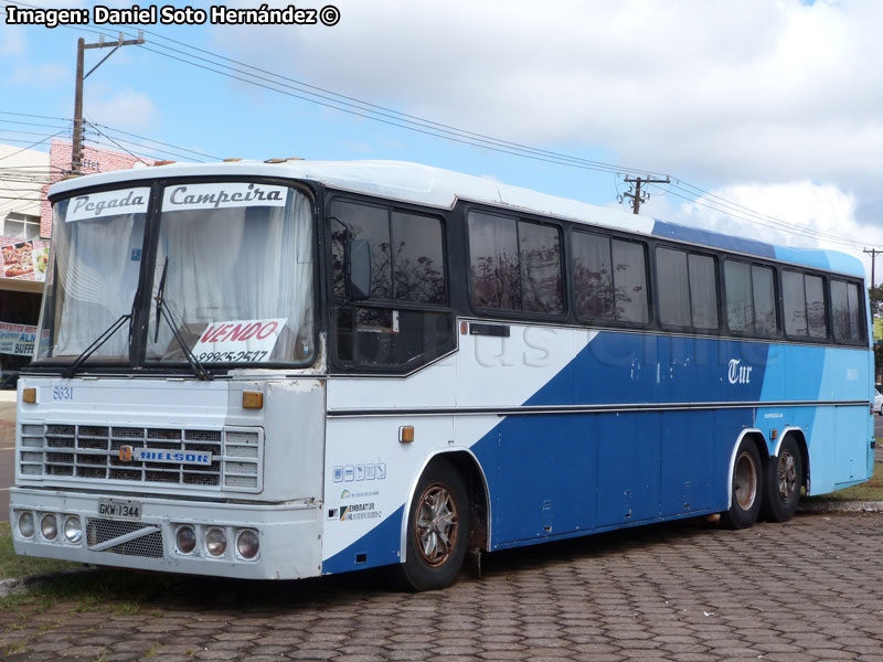 Nielson Diplomata 350 / Volvo B-58 / Pegada Campeira (Paraná - Brasil)