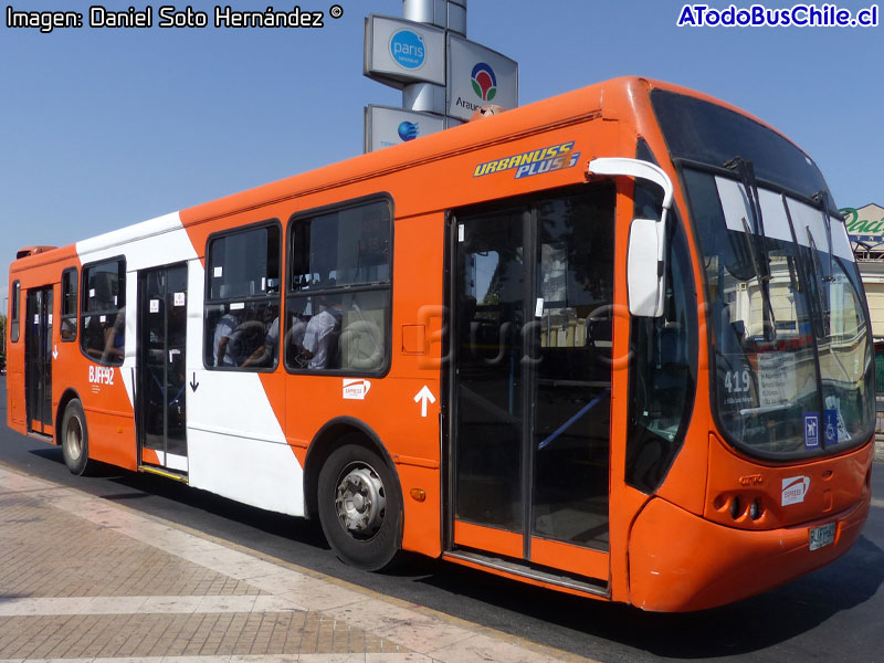 Busscar Urbanuss Pluss / Volvo B-7R-LE / Servicio Troncal 419