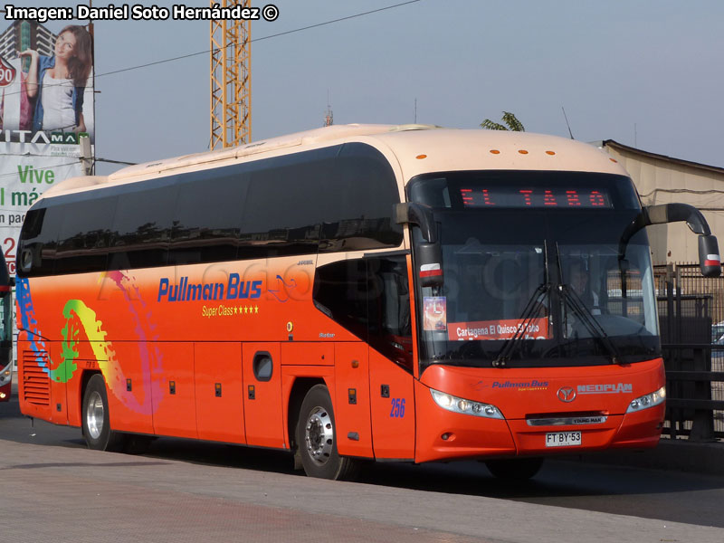 Young Man Starliner JNP6126L / Pullman Bus Costa Central S.A.