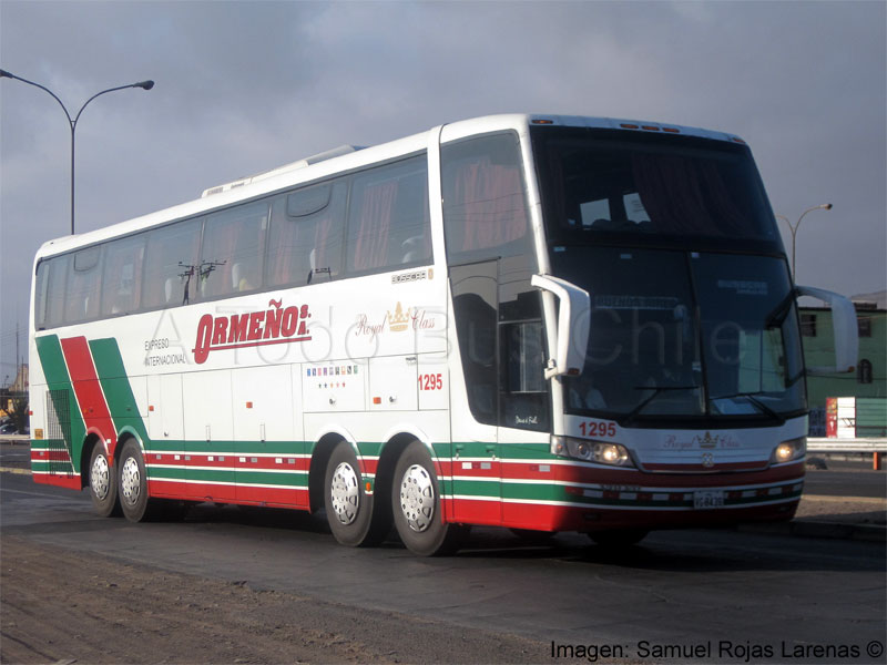 Busscar Jum Buss 400 / Volvo B-12R / Expreso Internacional Ormeño (Perú)