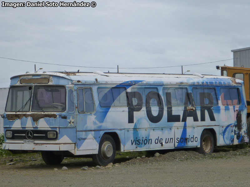 El Detalle / Mercedes Benz O-140 / Radio Polar Punta Arenas