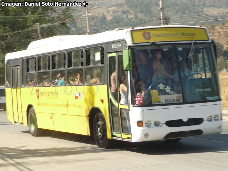 Marcopolo Viale / Volvo B-10M / Universidad Mayor